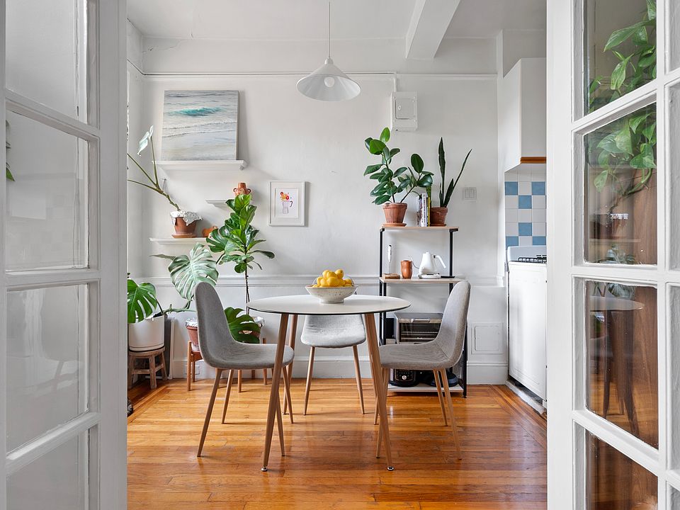 1st image of 124 W 93rd St APT 9D
