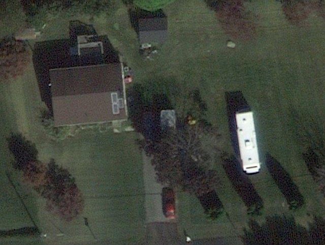 2nd image of 3001 Ashwood Dr