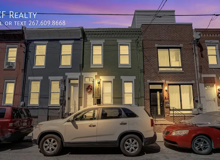 2033 Sigel St — Photo 17