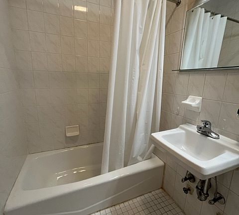 5th image of 348 E 49th St #4S