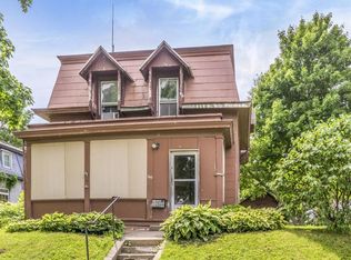 360 11th St, Marion, IA 52302