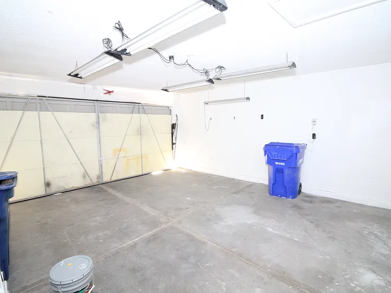 505 N Laveen Dr — Photo 21