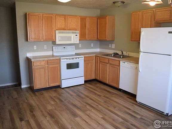 5th image of 1000 E 24th Street Ln