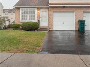 2647 Tamlynn Ct, Easton, PA 18045