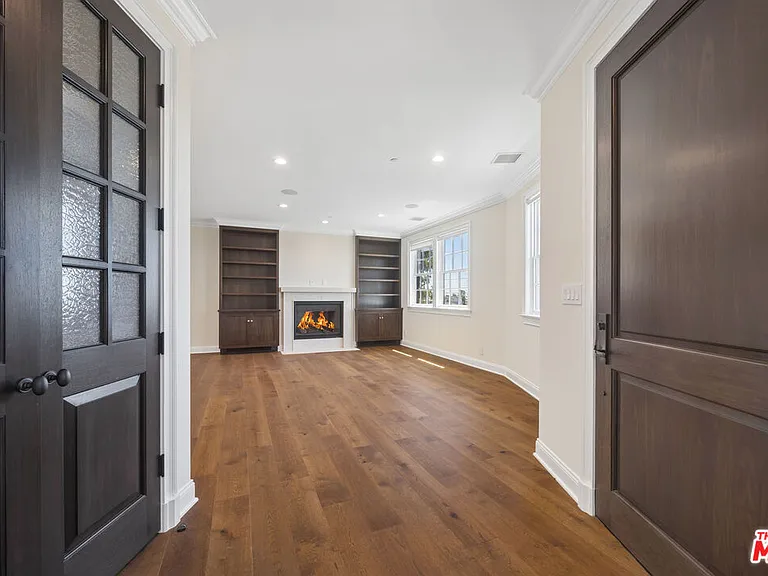 15201 McKendree Ave — Photo 8