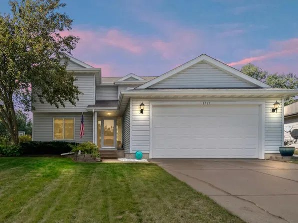1317 Kentucky Ave, Ames, IA 50014