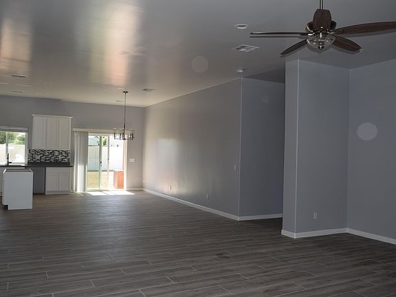 5th image of 15432 N Jerry St