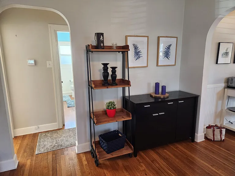 4214 Bellvue Ave — Photo 11