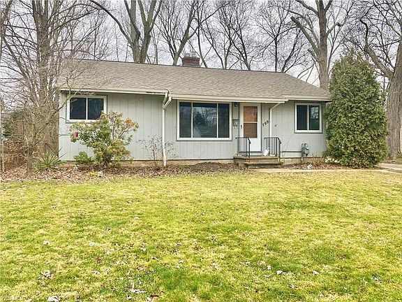 2nd image of 199 Wyleswood Dr