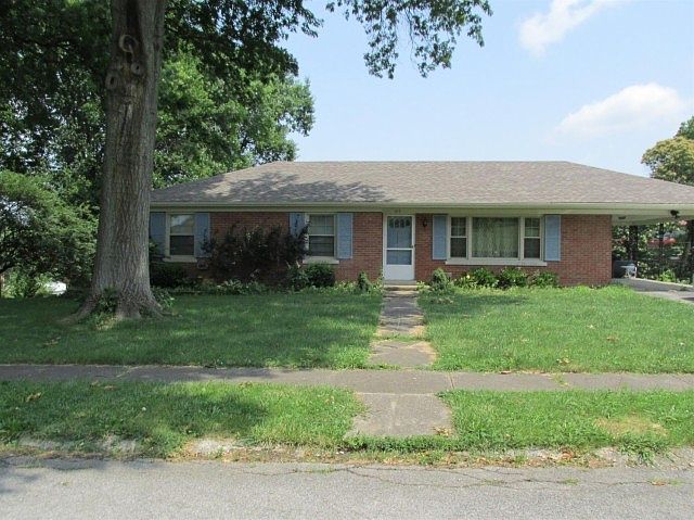 1st image of 315 Hickory Hill Dr