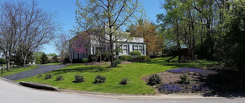 1st image of 760 Lakeshore Dr