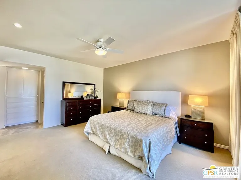 272 Desert Lakes Dr — Photo 16