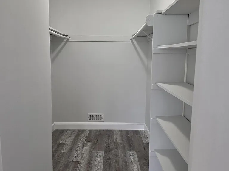 26 Colonial Ct — Photo 7