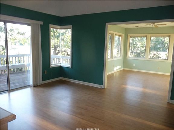5th image of 319 Seabrook Dr