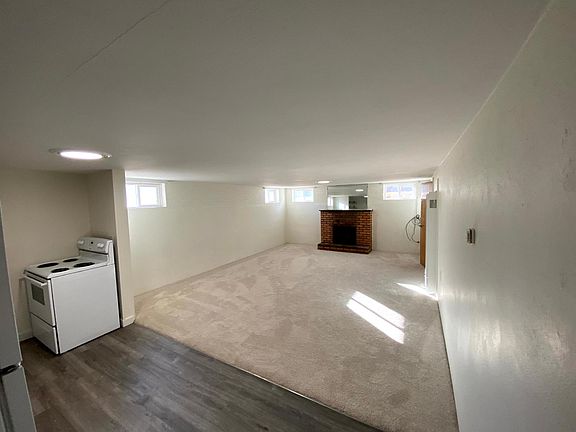 5th image of 1001 Avenue C #B