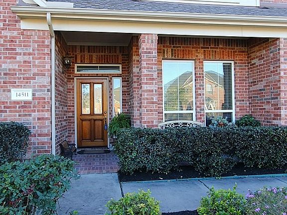 Close view of front door and porch