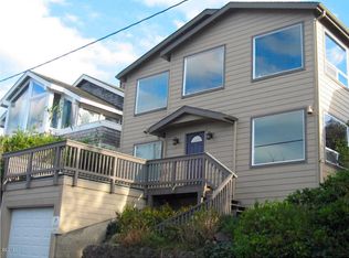 425 SW 6th St, Newport, OR 97365