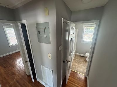 5th image of 1217 Waverly St