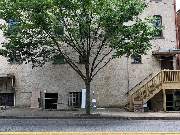 406 Chestnut St Emmaus, PA, 18049 Apartments for Rent Zillow