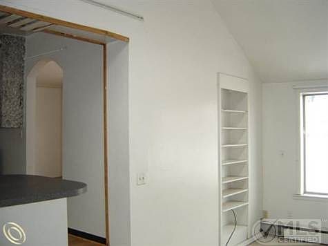 Kitchen to family room