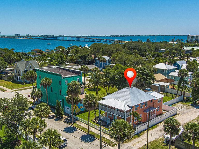 693 Law St Melbourne, FL, 32935 - Apartments for Rent | Zillow