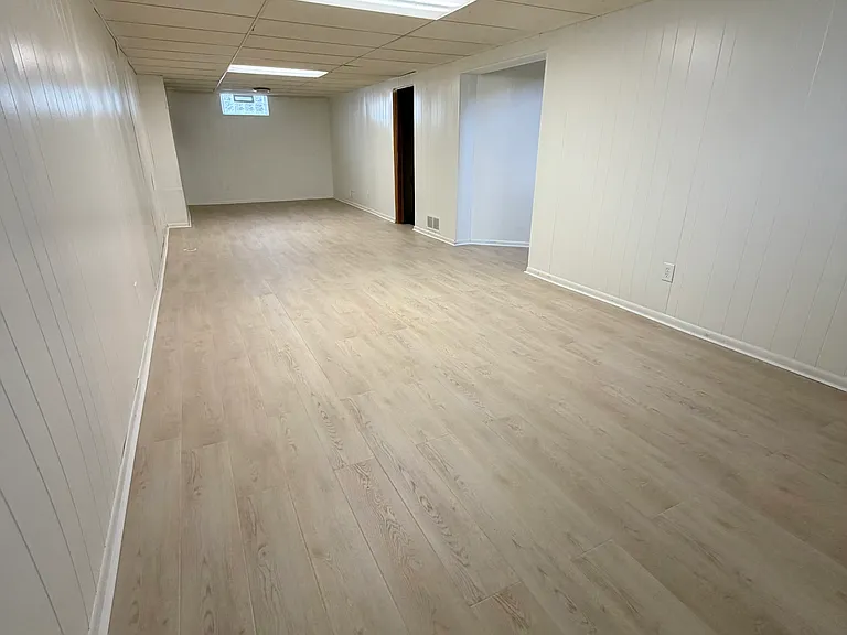 2624 Ferncliff Ave — Photo 8