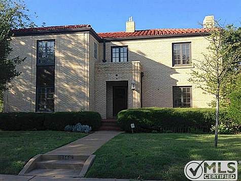 2nd image of 2142 Idlewild St