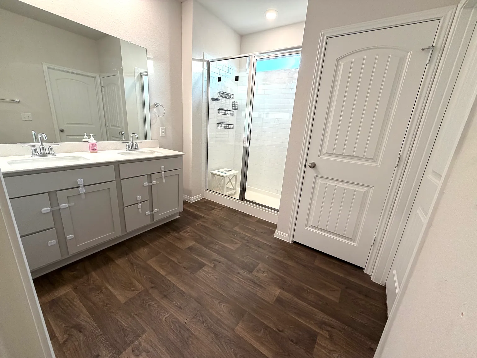 4 bed, 1825 sqft, $2,200 — Photo 4