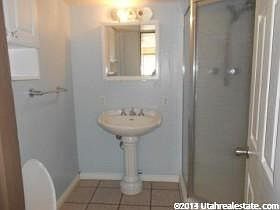 4th image of 509 Sleepy Hollow Dr