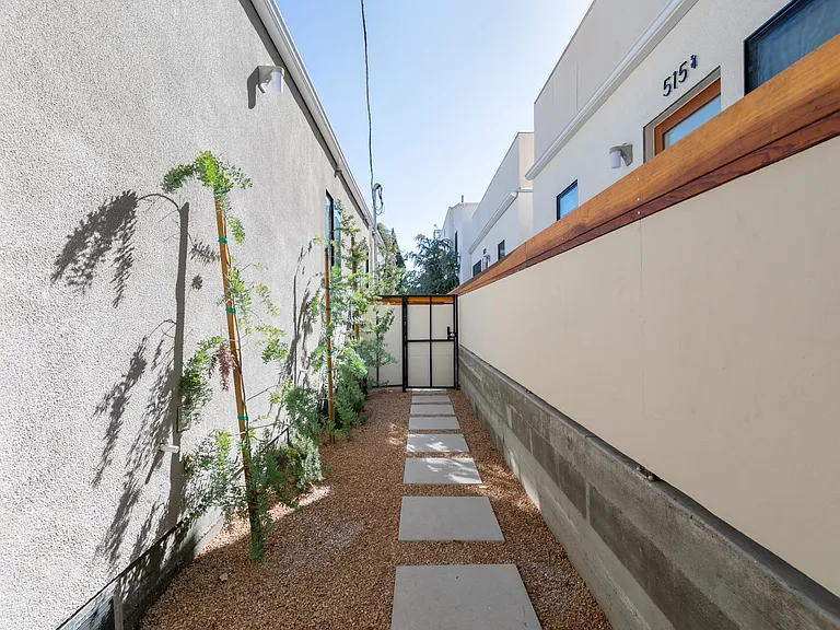 513 N Heliotrope Dr #513.25 — Photo 24