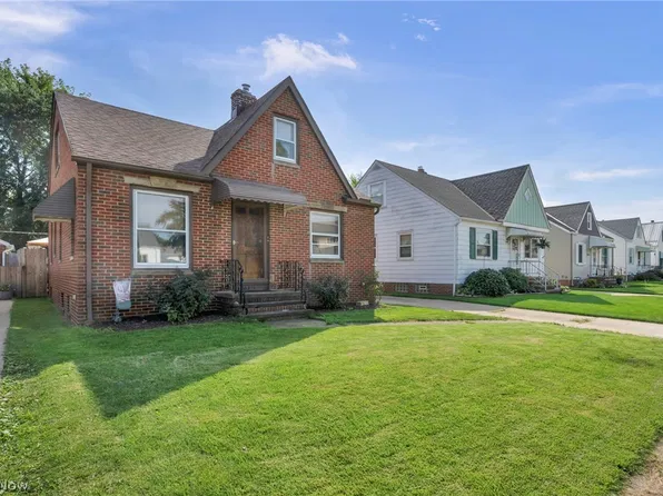 6311 Laverne Ave, Parma, OH 44129