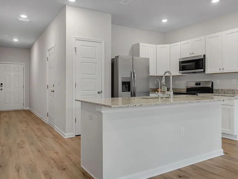 173 Turpentine Dr — Photo 8