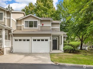 17824 NE 96th Way UNIT 3, Redmond, WA 98052