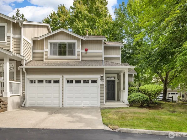 17824 NE 96th Way #3, Redmond, WA 98052