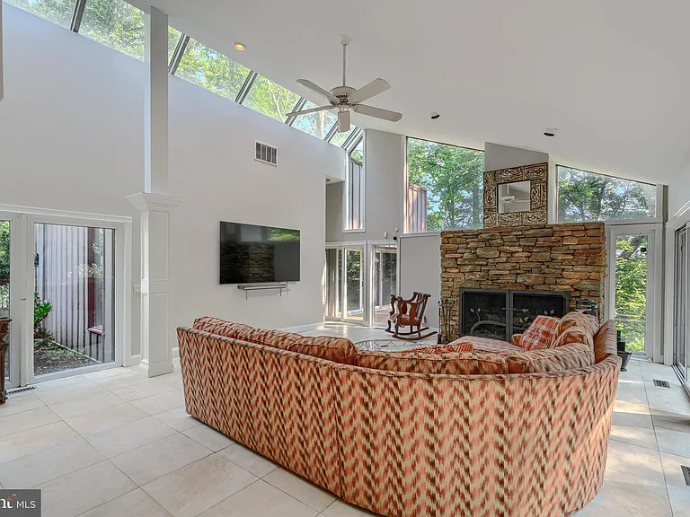 2101 Tufton Ave — Photo 9