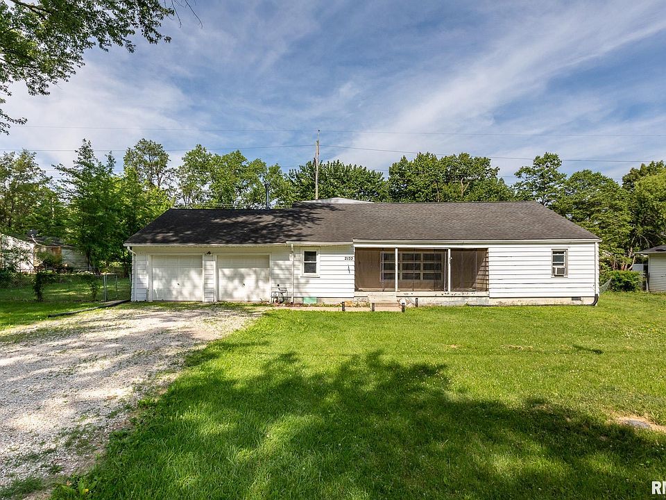 1st image of 2133 N Northcrest Dr