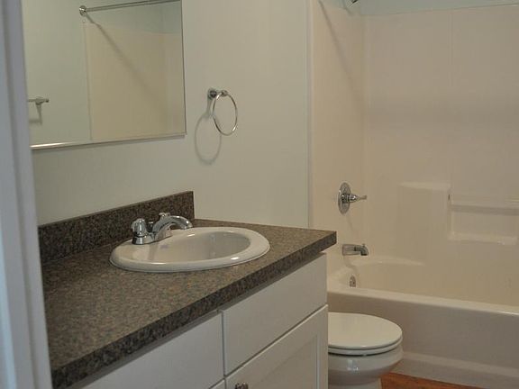 5th image of 677 County Route 2 APT 2