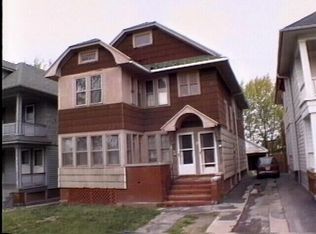 8-10 Trenaman St, Rochester, NY 14621