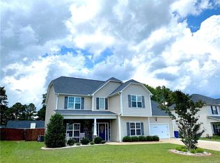 677 Wedgefield Dr, Raeford, NC 28376