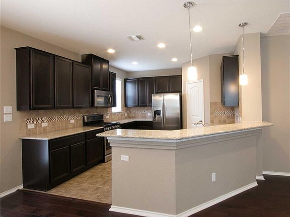 5th image of 404 Buttercup Creek Blvd APT 46