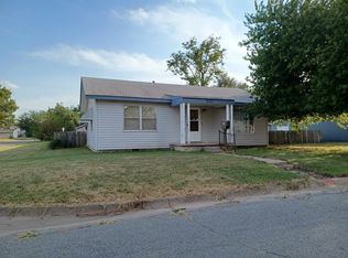 2121 E Eucalyptus Ave, Enid, OK 73701