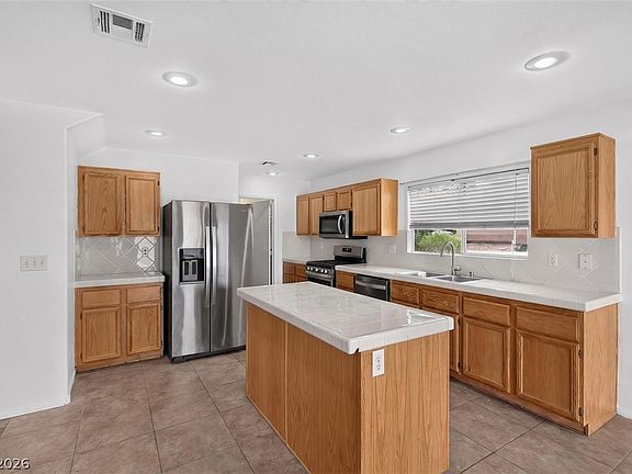 4th image of 6483 New Brunswick Ave