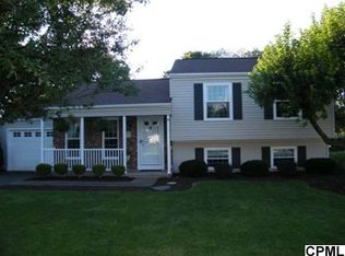 8 Lilac Dr, Mechanicsburg, PA