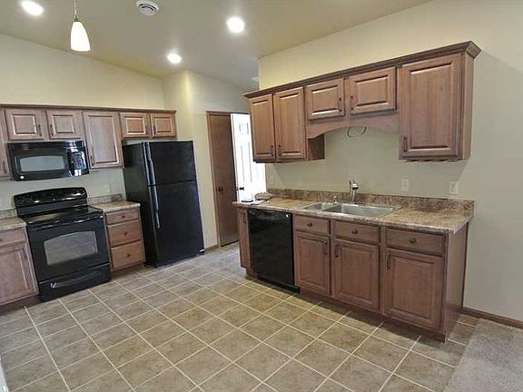 4th image of 5323 Frontier Dr APT 2