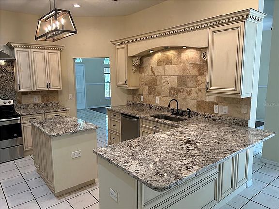 2nd image of 25018 Bristlecone Ct
