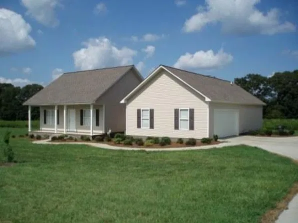 990 Scotland Rd, Dublin, GA 31021