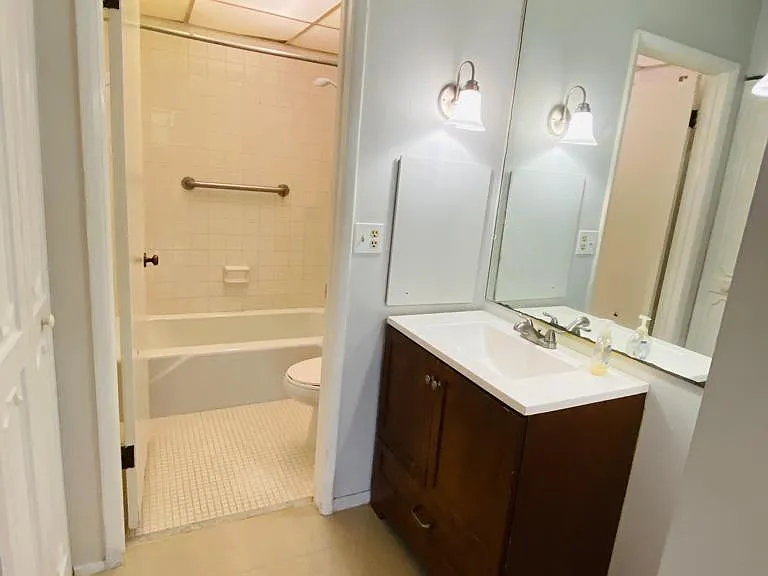 3760 Inverrary Dr #2H — Photo 16