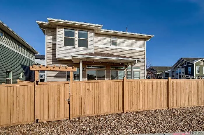 2 bed, 2.5 bath, 1517 sqft, $2,800 — Photo 4