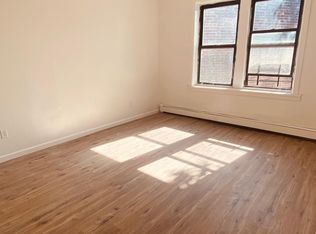 18826 Linden Blvd, Saint Albans, NY 11412