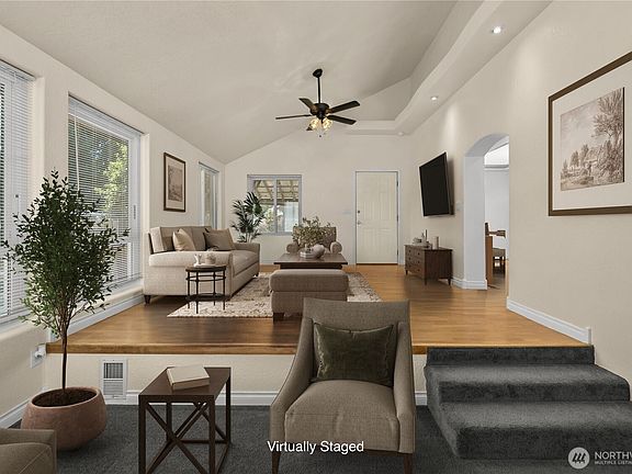 5th image of 928 127th Street Street Ct E